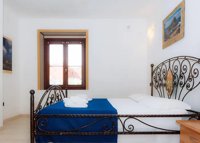 Casa vacanze Maestrale - By Faendho Porto Torres